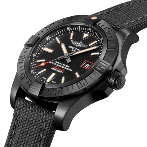 Breitling Avenger Blackbird .